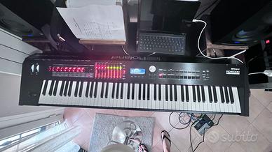 ROLAND RD 2000 EX