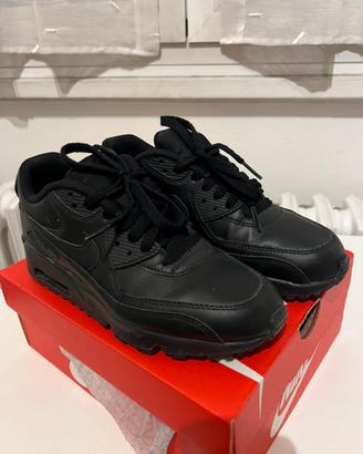 Nike Air Max 90