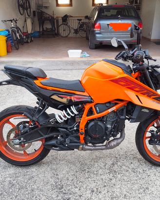 KTM Duke 390 2025