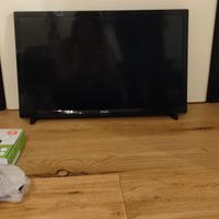 TV Philips 24" con decoder