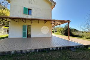 VILLA SINGOLA A SAN LUCIDO