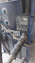 saldatrice a filo continuo