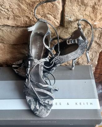 🐍 Nuovi sandali Charles & Keith stampa pitone 38