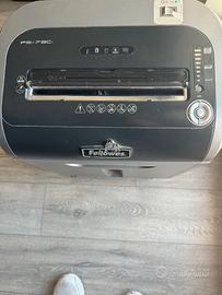 Il Fellowes Distruggidocumenti 79Ci