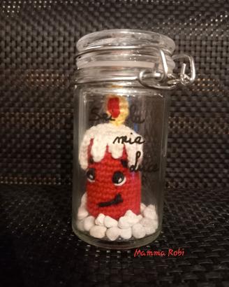 Portachiavi candela amigurumi 