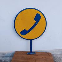 insegna telefonica a