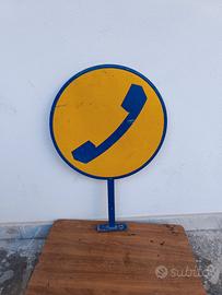 insegna telefonica a