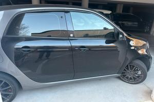 Smart forfour 90 turbo allestimento brabus