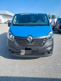 renault traffic 