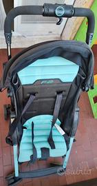 Passeggino ultracompatto Combi F2