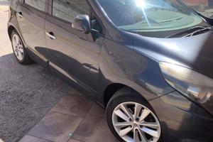 Renault scenic xmod