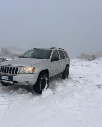 Jeep grand cherokee 2.7 del 2003 autocarro