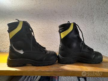 Stivali antincendio boschivo