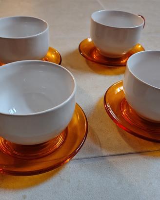 Set 4 tazze con piattino Omada desing 