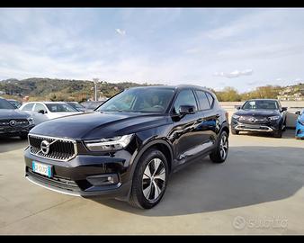 VOLVO XC40 - XC40 1.5 t2 Momentum Pro auto my21
