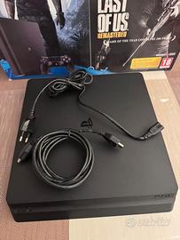 PS4 Slim 1TB + DualShock4 + Last of Us & Uncharted