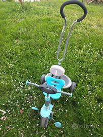 triciclo per bambini