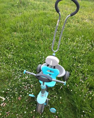 triciclo per bambini