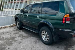 Mitsubishi pajero sport