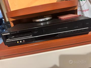 Registratore VHS Lettore DVD Samsung