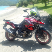 Suzuki v strom 1050 se