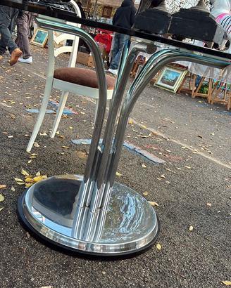 Tavolo acciaio e vetro di modernariato