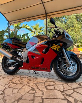 Gsx r600 SDRAD 1997