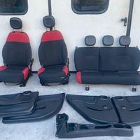 Sedili Fiat Panda 2020 stoffa nera / rossa