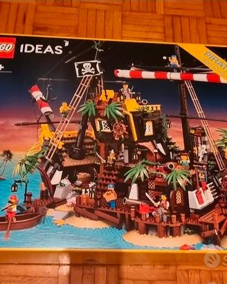 Lego ideas 21322 Pirati Di Barracuda Bay NUOVO 