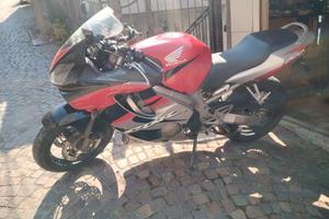 Honda cbr 600 f