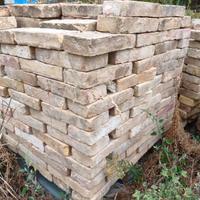 Mattoni pianelle coppi vecchi a 1€