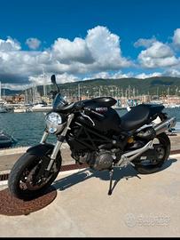 Ducati Monster 696+ anno 2012
