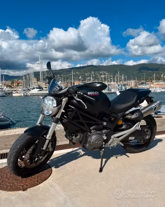 Ducati Monster 696+ anno 2012