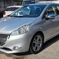 Peugeot 208 1.2 VTi 82 CV 3 porte Allure