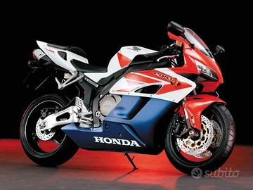 HONDA CBR 1000 RR ricambi vari