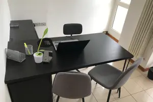 Stanza uso ufficio all inclusive