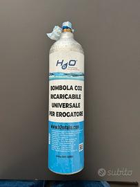 Bombola co2 ricaricabile universale per erogatore