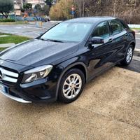 Mercedes GLA 180