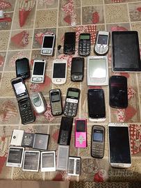 telefoni, batterie, lettori musicali, tablet 
