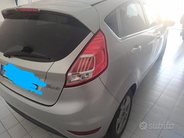 FORD Fiesta 6ª serie - 2017