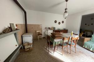 CASA SEMINDIPENDENTE A SONDRIO