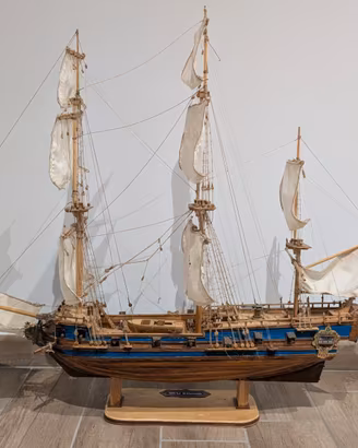 Modellino Navale in Legno H.M.S. Bounty