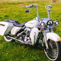 HD ROAD KING WHITE CHICANO