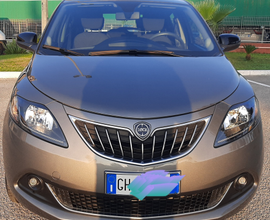 Lancia Ypsilon hybrid Gold