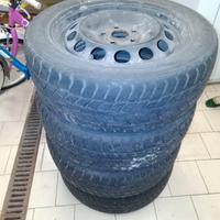 Gomme pneumatici auto