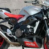 Aprilia Tuono R - RSV 1000