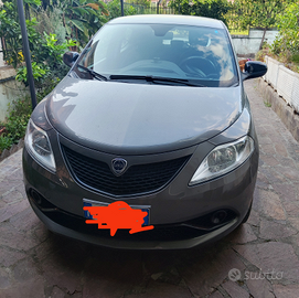 Lancia Ypsilon Y