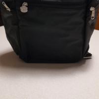 zaino nero tessuto impermeabil molto capiente