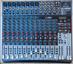 Mixer audio Beringer "XENIX QX 2222 USB"