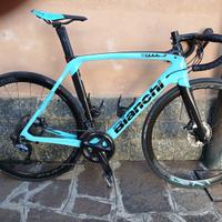 bici corsa bianchi oltre xr3.disco